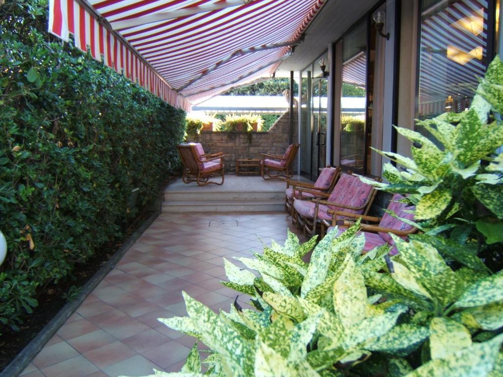 Hotel Matilde Marina di Massa Exterior photo