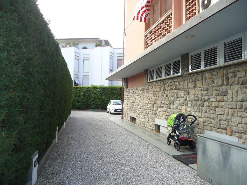 Hotel Matilde Marina di Massa Exterior photo
